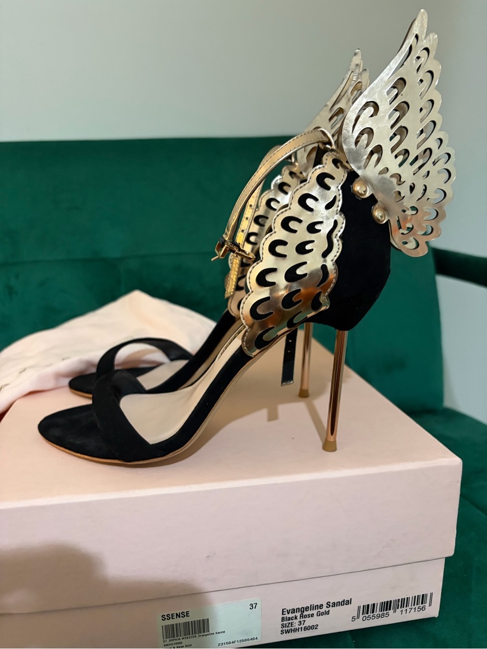 Sophia Webster Evangeline Winged Sandal Winged Heels in Black & Gold EU 37